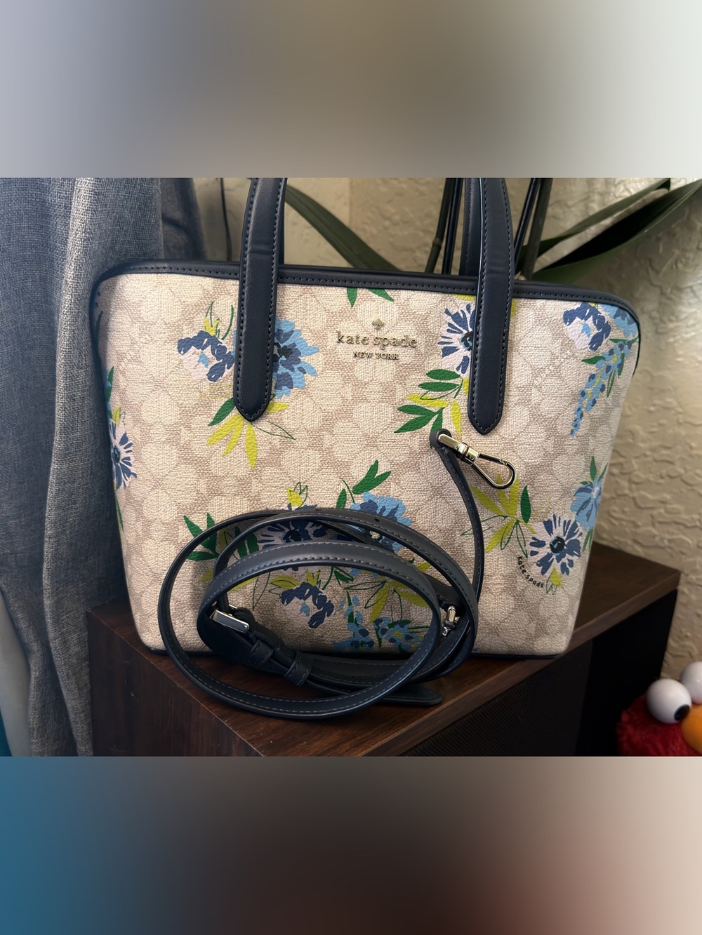 kate spade Beige Floral Tote with Navy Trim and Blue Accents - Picture 4 of 9